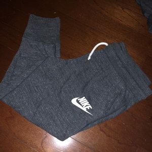 NIKE JOGGERS